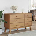 Das Sideboard zeigt Holzbeine in Braun