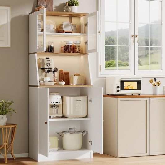 Sideboard verbindet Glastueren und LED Beleuchtung