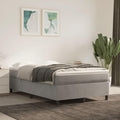 Ein Lattenrost an dem Boxspringbett mit 120 x 200 cm